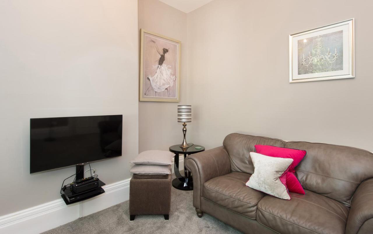 Albany House By Harrogate Serviced Apartments Kültér fotó