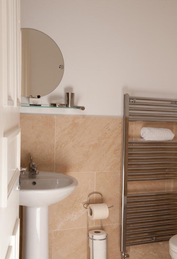 Albany House By Harrogate Serviced Apartments Kültér fotó